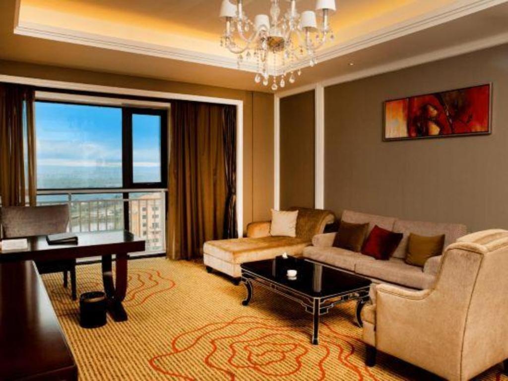 Haiyang Shenglong Jianguo Hotel Hai-yang-hsien Exteriör bild