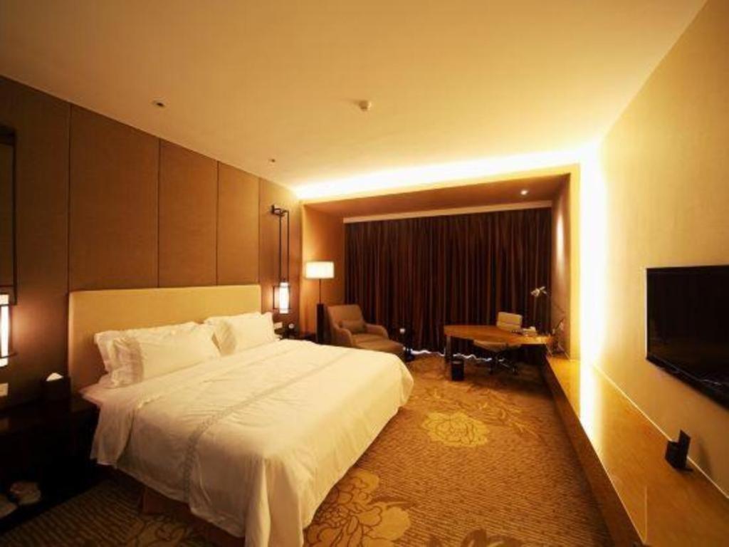 Haiyang Shenglong Jianguo Hotel Hai-yang-hsien Exteriör bild