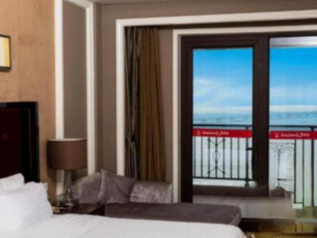 Haiyang Shenglong Jianguo Hotel Hai-yang-hsien Exteriör bild