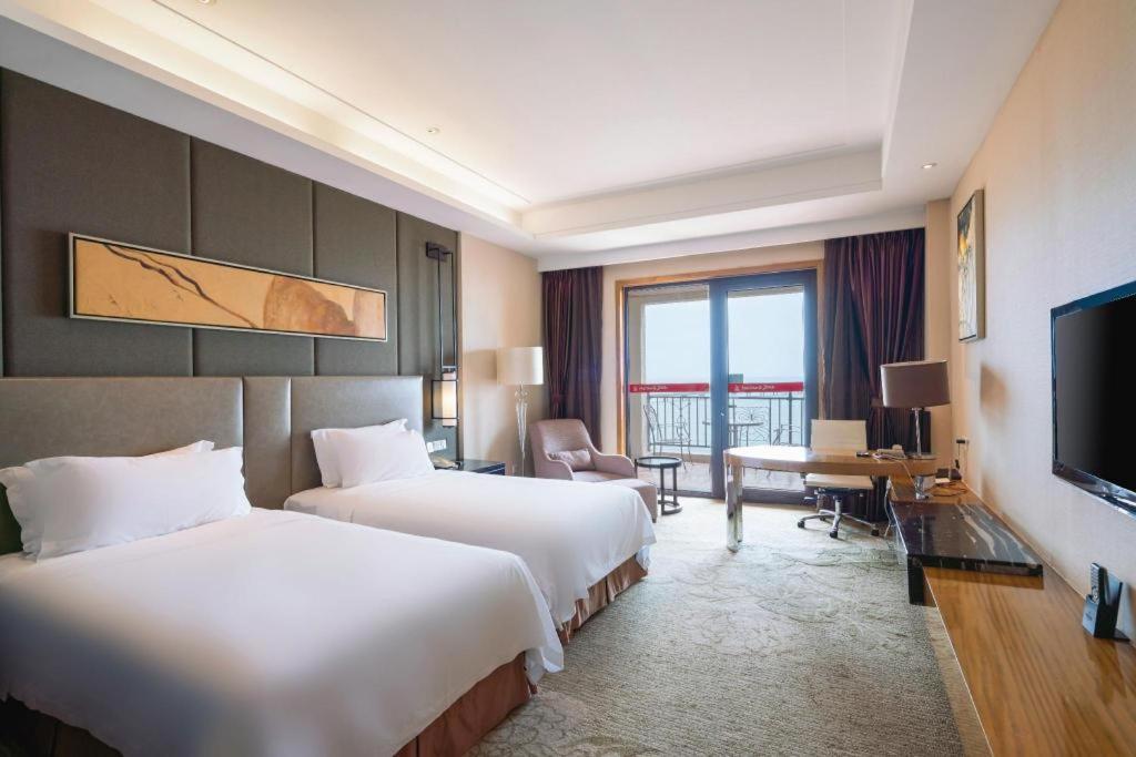 Haiyang Shenglong Jianguo Hotel Hai-yang-hsien Exteriör bild