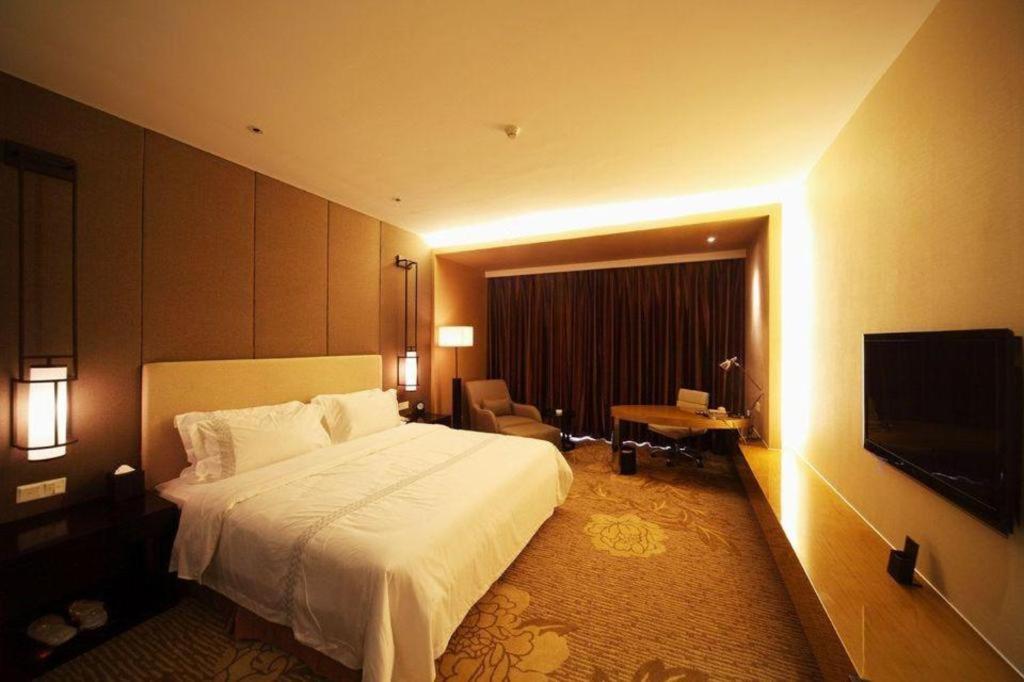 Haiyang Shenglong Jianguo Hotel Hai-yang-hsien Exteriör bild